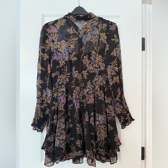 Floral Black Dress - Picture 2 of 7